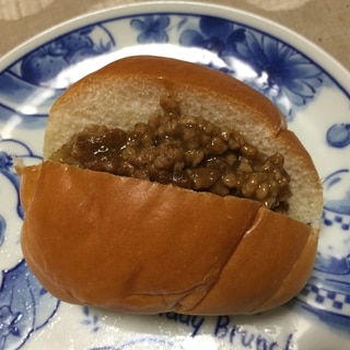 カレーパンの具